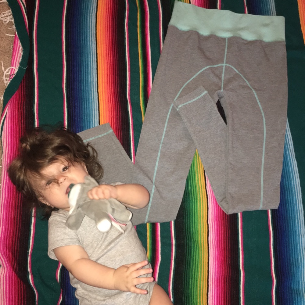 Leggings *Baby not included*